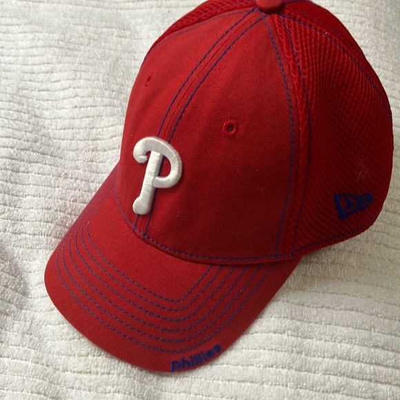 Phillies ball cap - Picture 1 of 9
